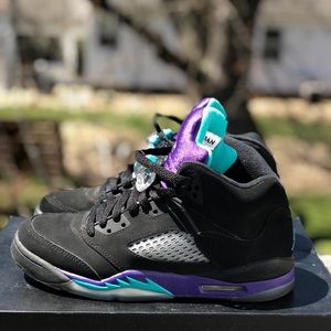 Jordan 5 “Black grape”